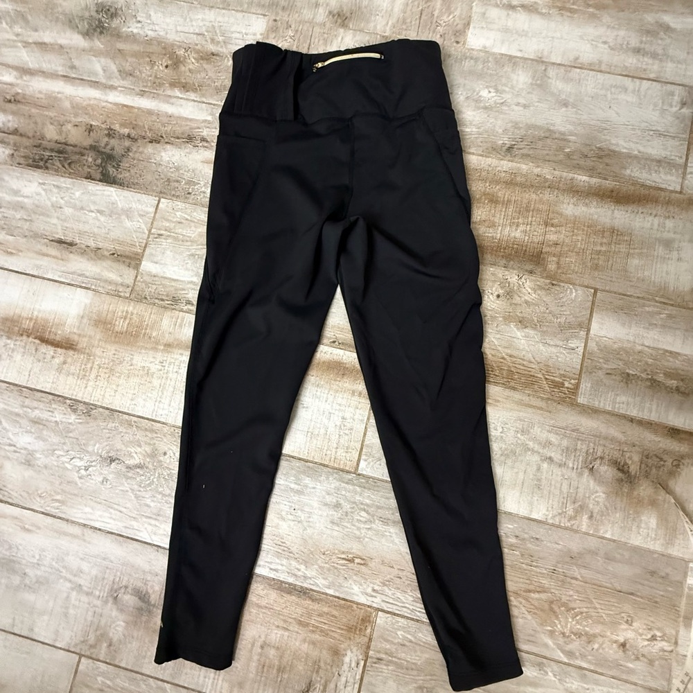 The Gentle Pit Women's Black Leggings with Pocket - Picture 6 of 11